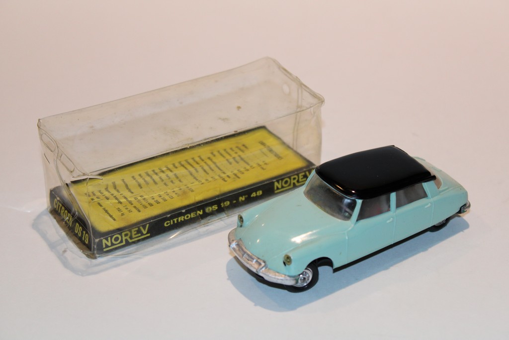 Citroen Ds Vert Pastel Norev