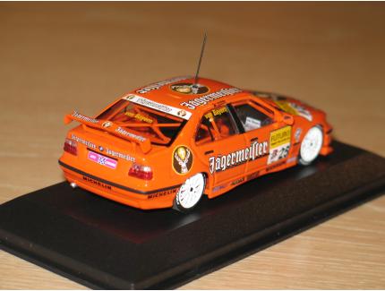 BMW 320 STW 1998 MINICHAMPS 1/43°