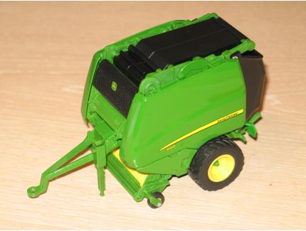 JOHN DEERE 990 2010 SIKU 1/32°