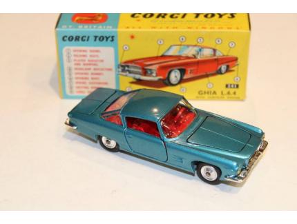 GHIA L.6.4. CHRYSLER CORGI TOYS 1/43°