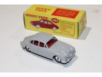 Jaguar 3.4 saloon DINKY TOYS 1/43