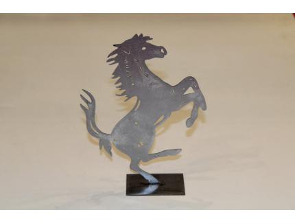 SILHOUETTE CHEVAL CABRE SUR PIED ACIER GRIS H25CM