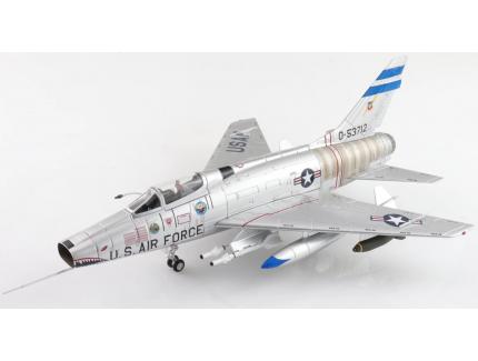 NORTH AMERICAN SUPER SABRE F-100D HOBBYMASTER 1/72