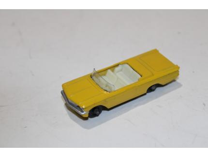 PONTIAC CONVERTIBLE JAUNE 1960 LESNEY 1/64°