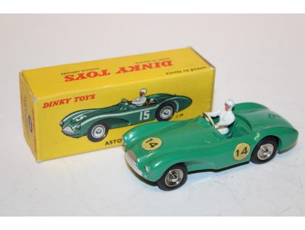 ASTON MARTIN TYPE 2.922 cm3 VERT 1955 SOLIDO 1/43°