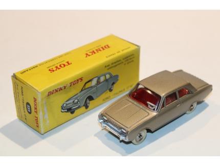 FORD TAUNUS 17 M OR 1965 DINKY TOYS 1/43°