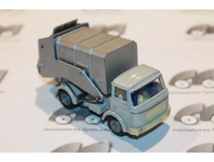 CAMION POUBELLE BERLIET GAK FRANCE JOUET 1/43°