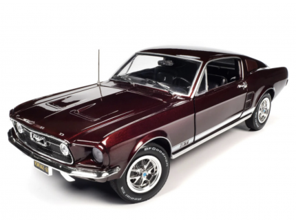 FORD MUSTANG GT 2+2 1967 1/18 AUTO WORLD