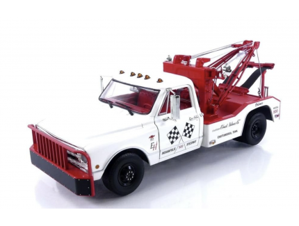 CHEVROLET C30 DUALLY WRECKER 1967 GREENLIGHT 1/18