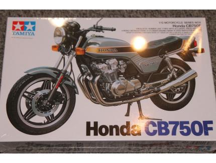 HONDA CB750F 1979 TAMIYA 1/12°