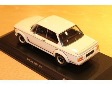 BMW 2002 TURBO BLANC 1973 MINICHAMPS 1/18°