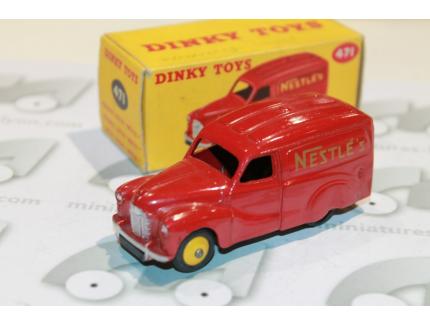 AUSTIN FOURGON NESTLE DINKY TOYS 1/43°