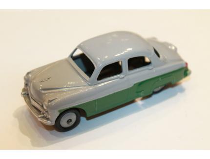 VAUXHALL CRESTA DINKY TOYS 1/43°