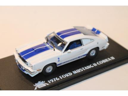 FORD MUSTANG II "DRÔLE DE DAMES" 1976 GREENLIGHT 1/43°