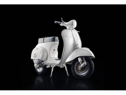 VESPA 125 PRIMAVERA 1975 ITALERI 1/9°