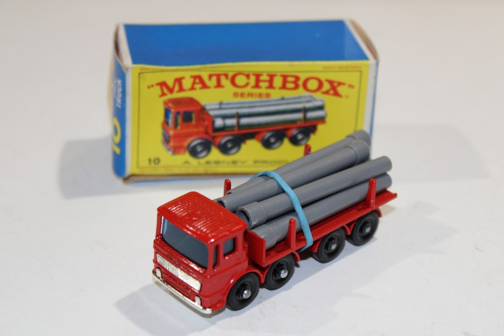 Matchbox store pipe truck