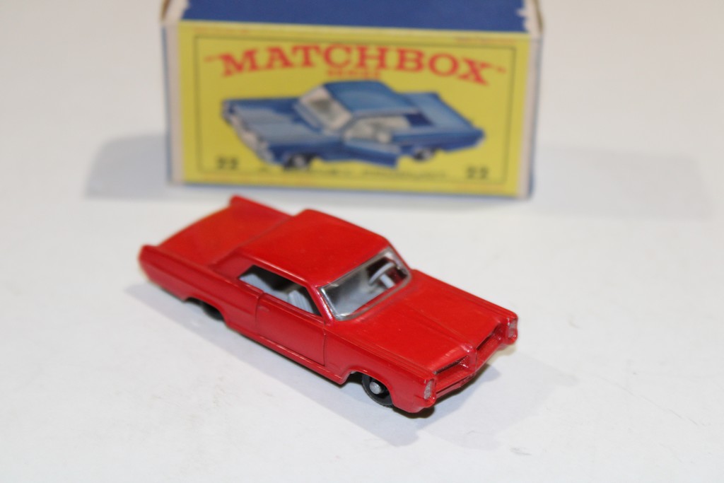 Matchbox pontiac cheap gp sports coupe