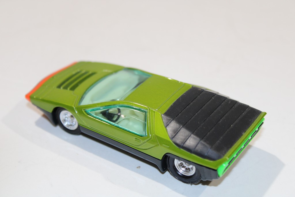 CARABO BERTONE VERT 1968 SOLIDO 1/43°