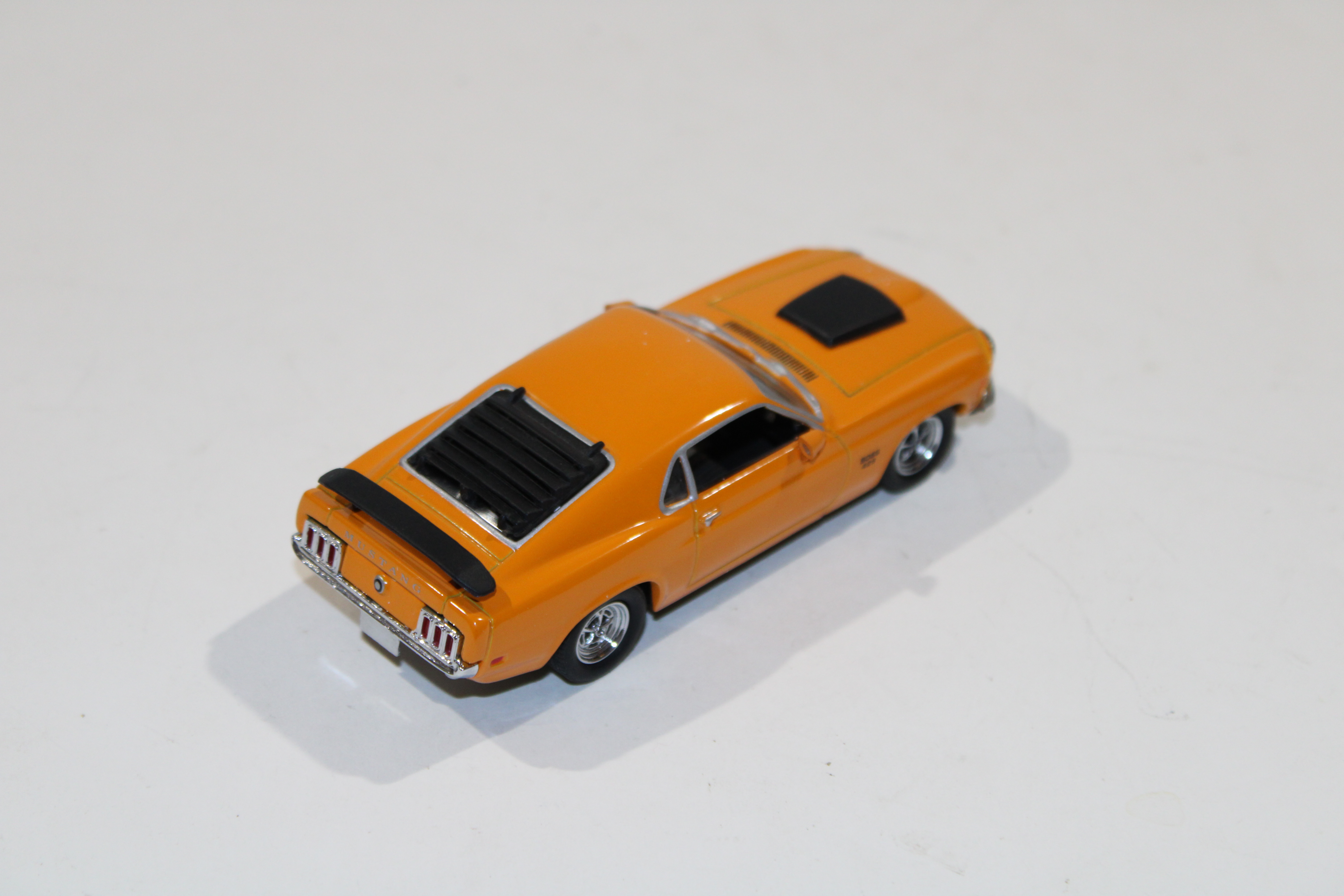 FORD MUSTANG BOSS 1970 MATCHBOX 1/43°