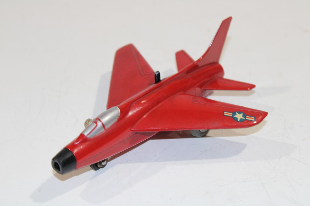 SUPER SABRE MICRO JET 1962 SCHUCO 1/50°