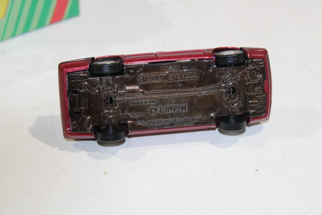 AUDI 90 ROUGE METAL 1987 SHABAK MODELL 1/43°