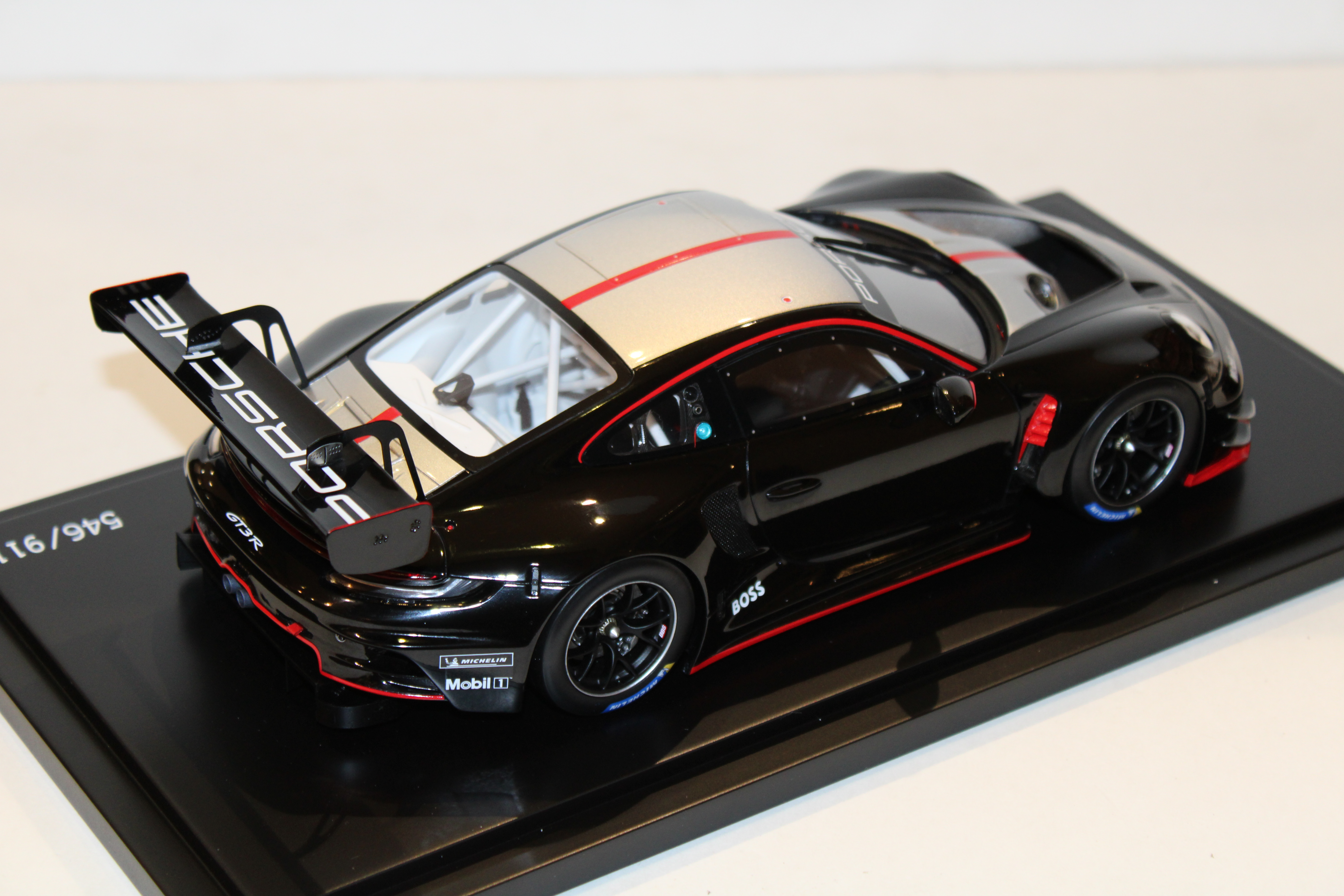 PORSCHE 911 TYPE 992 GT3R 2023 SPARK 1/18°