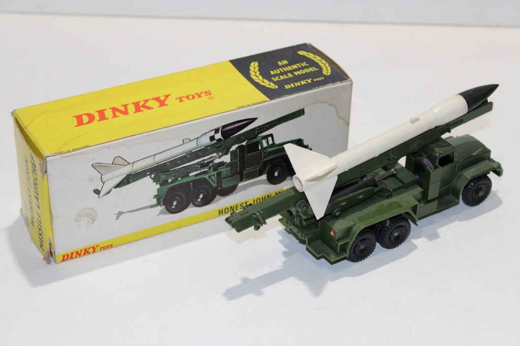 HONEST JOHN MISSILE LAUNCHER 1960 DINKY TOYS 1/50°