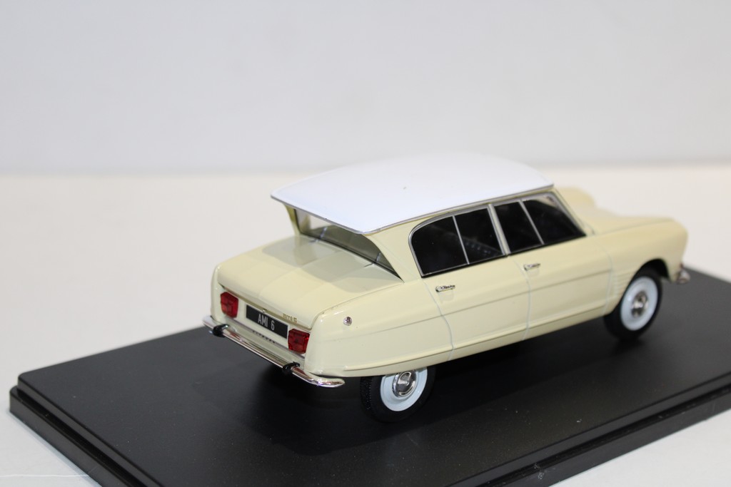 CITROEN AMI 6 1961 WHITE BOX 1/24°