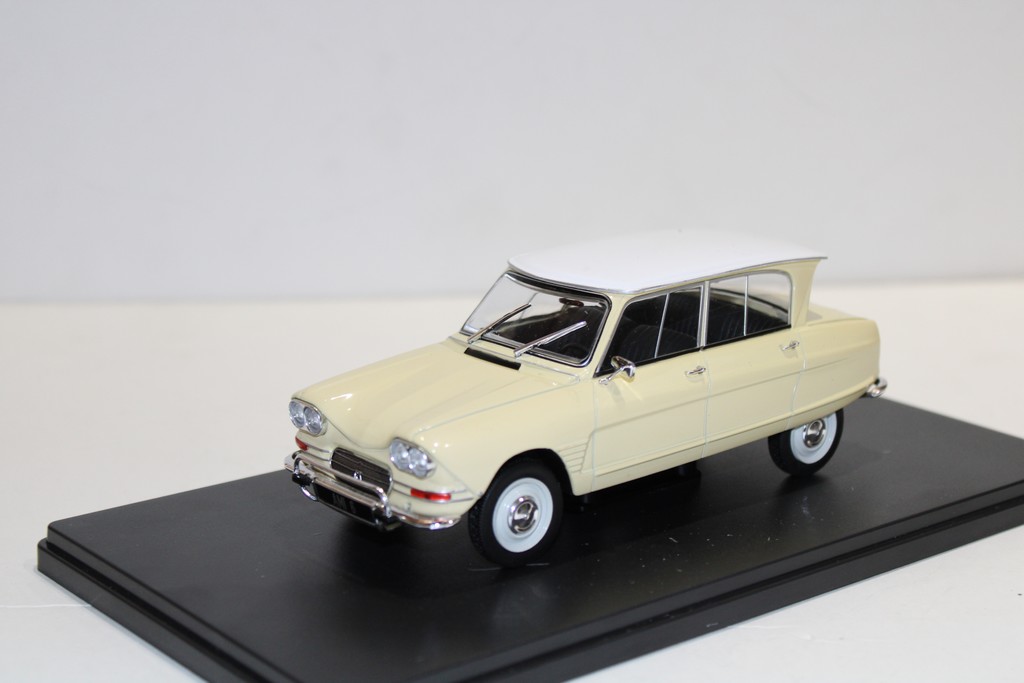 CITROEN AMI 6 1961 WHITE BOX 1/24°