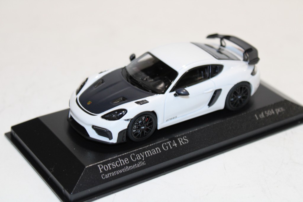 PORSCHE CAYMAN GT4 RS BLANC MINICHAMPS 1/43°