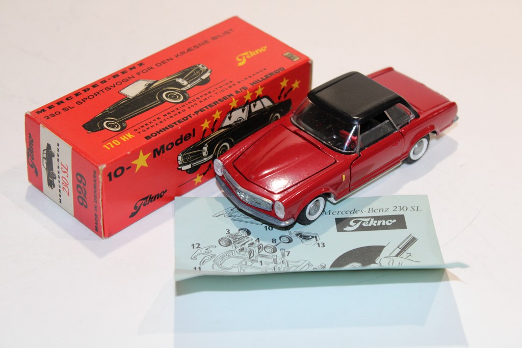 MERCEDES-BENZ 230 SL ROUGE 1963 TEKNO 1/43°