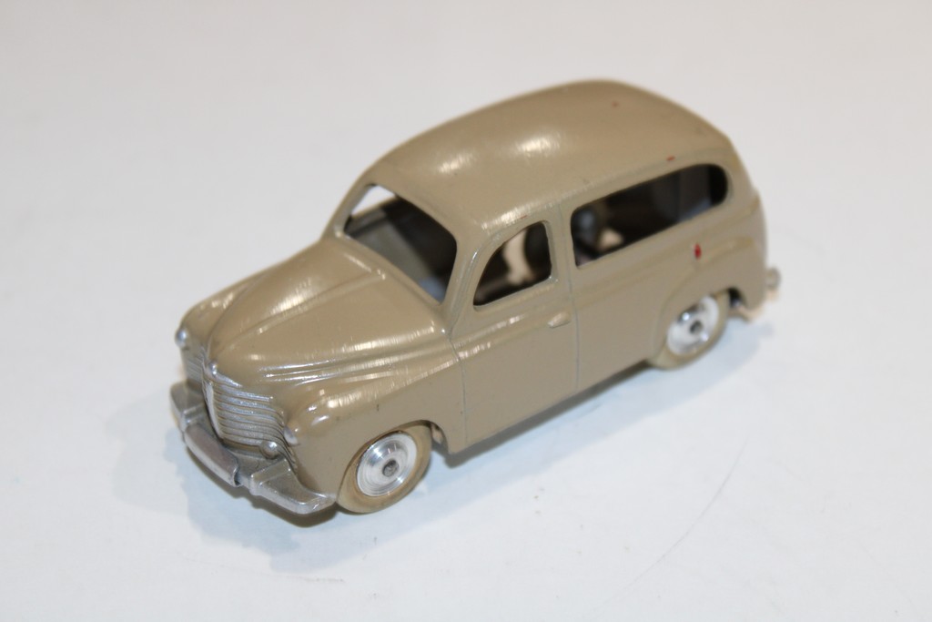 RENAULT SAVANE BEIGE 1952 CIJ 1/43°