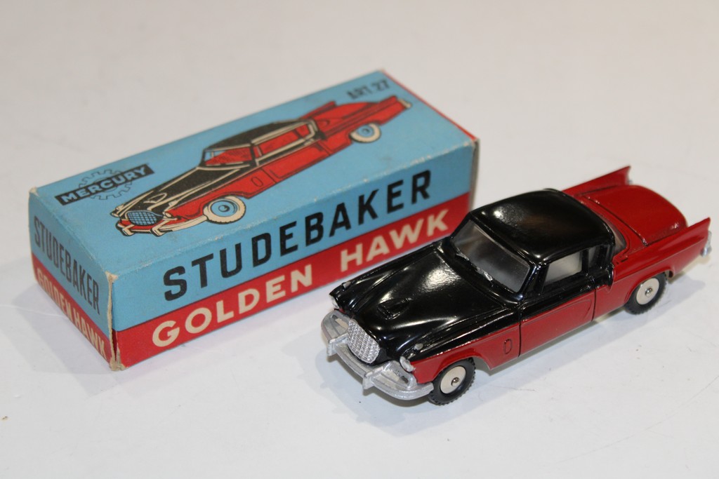 STUDEBAKER GOLDEN HAWK BICOLORE ROUGE/NOIR 1957 MERCURY 1/43°