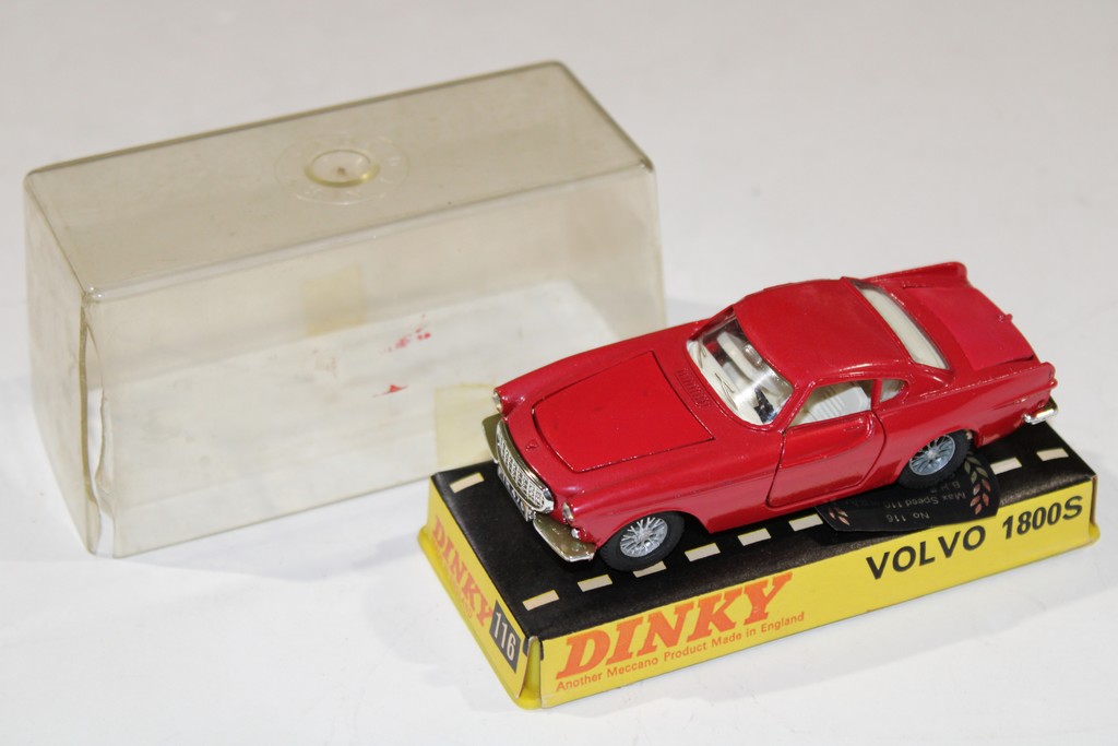 VOLVO 1800S ROUGE 1961 DINKY TOYS 1/43°