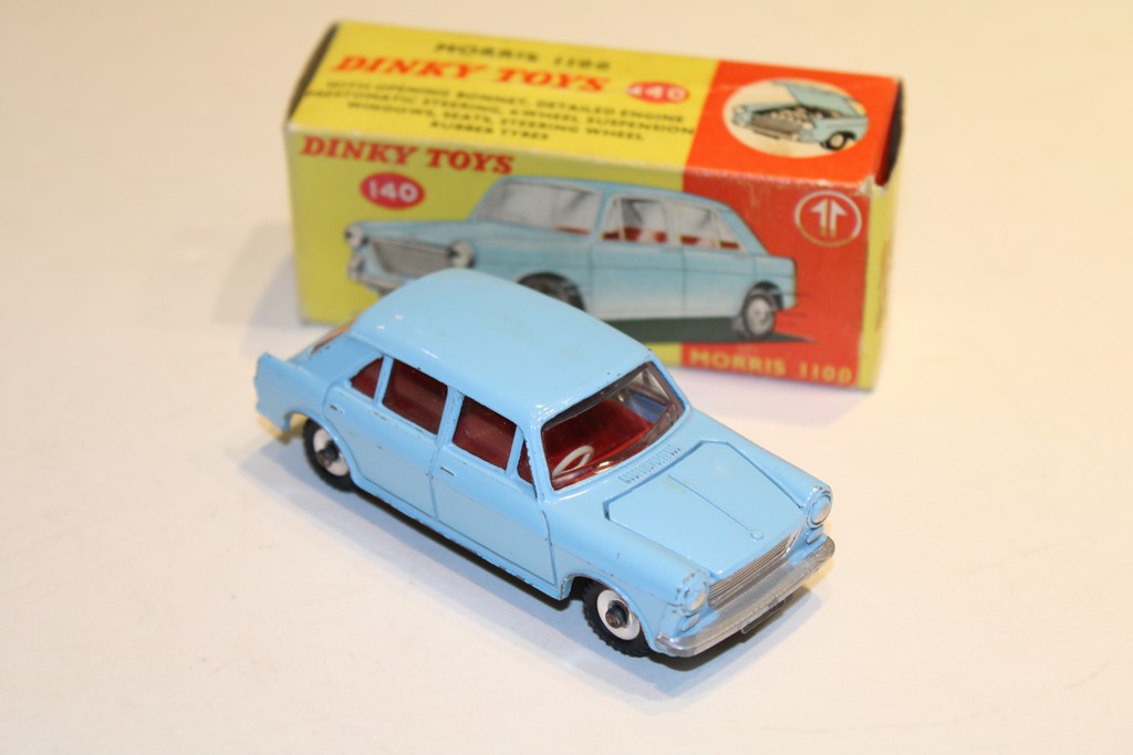 MORRIS 1100 - DINKY TOYS 1/43