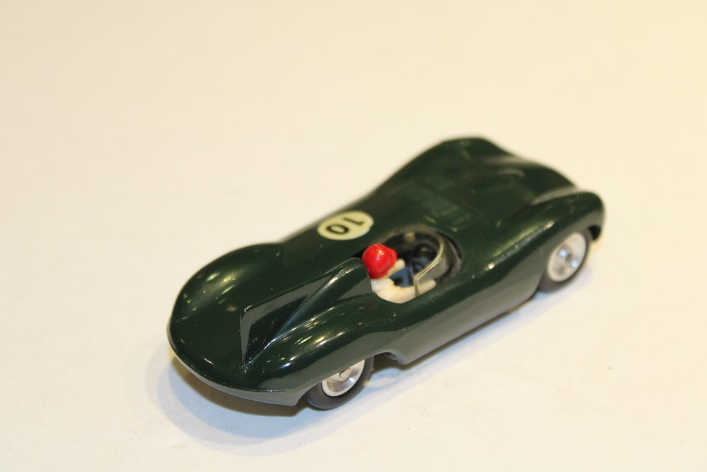 JAGUAR LE MANS N°10 - SOLIDO 1/43