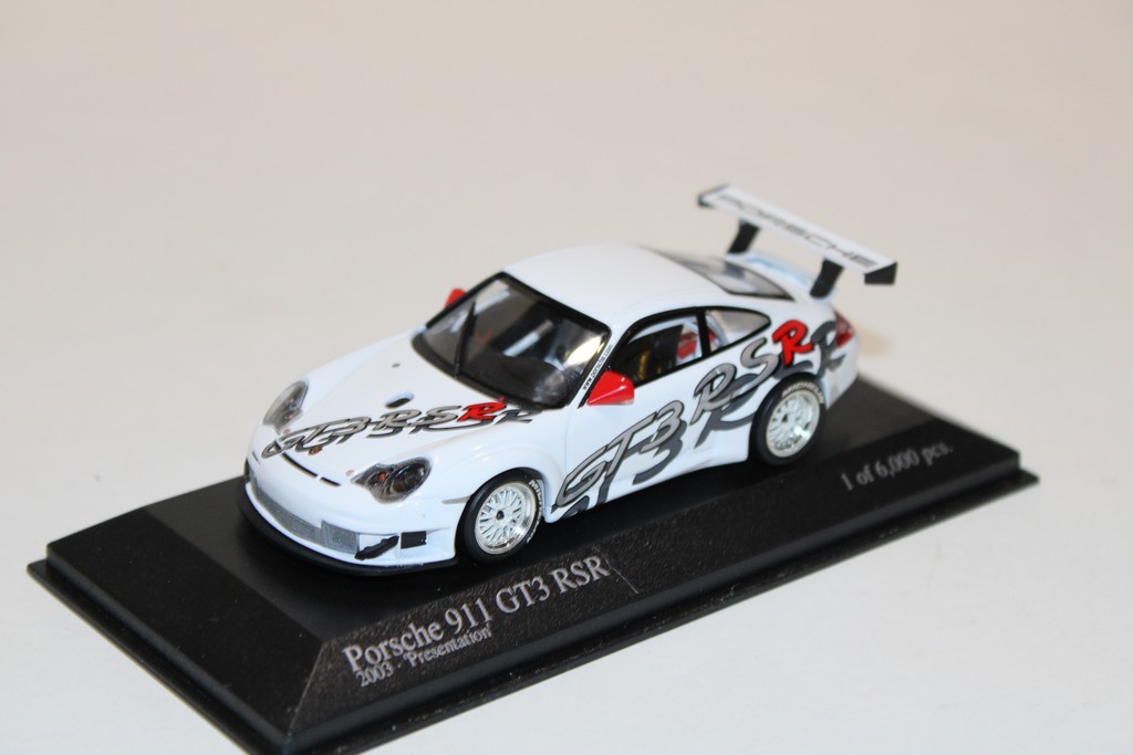 PORSCHE 911 GT3 RSR PRESENTATION 2003 - MINICHAMPS 1/43