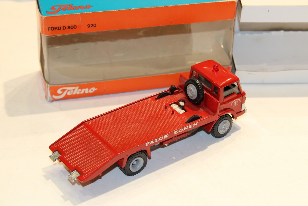 FORD D 800 - TEKNO 1/43