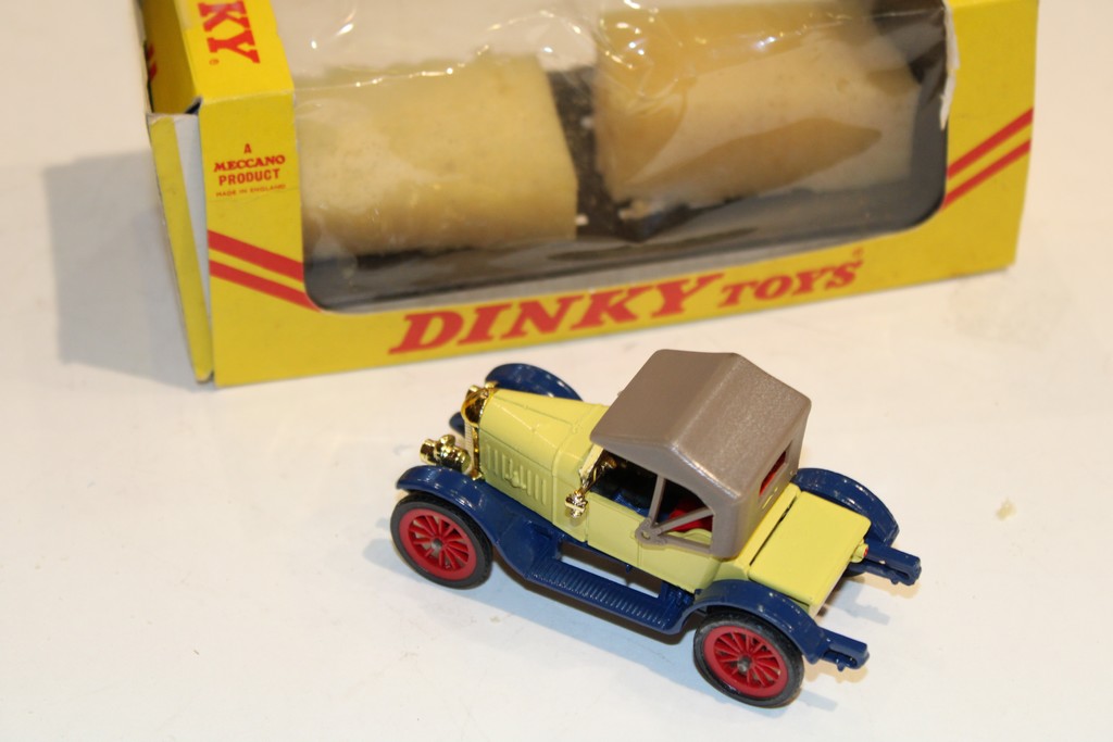 MORRIS OXFORD BULLNOSE 1913 DINKY TOYS 1/43°