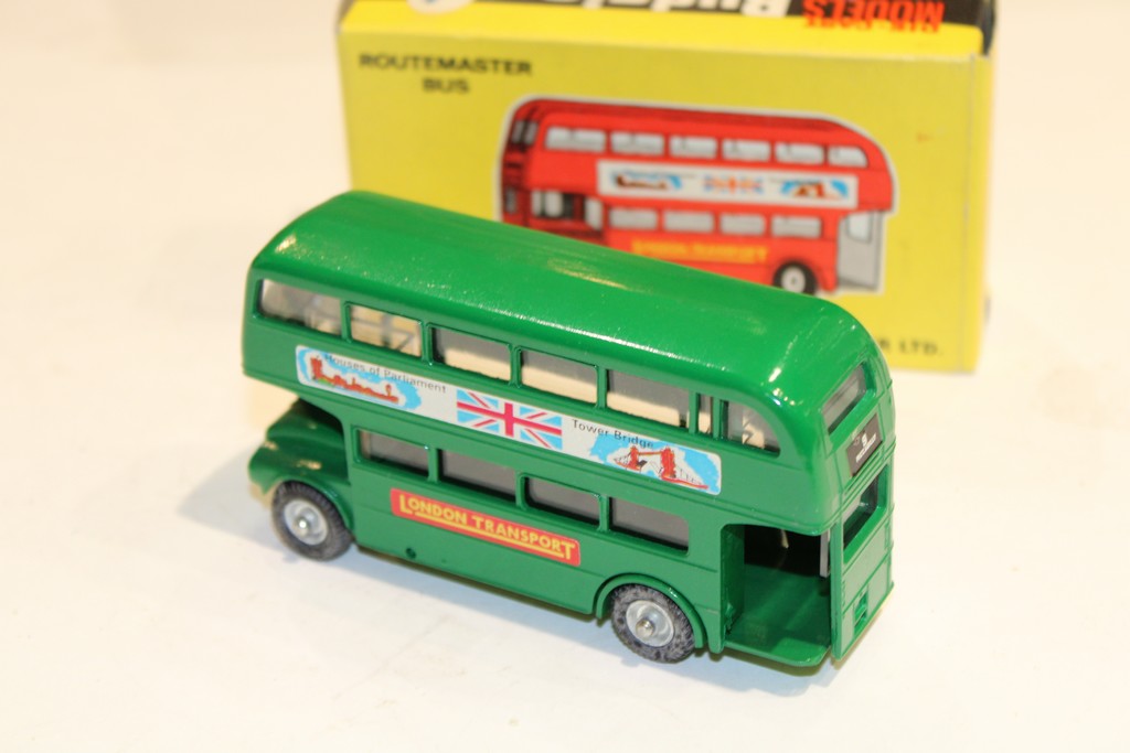 AEC ROUTEMASTER VERT BUDGIE TOYS 1/64