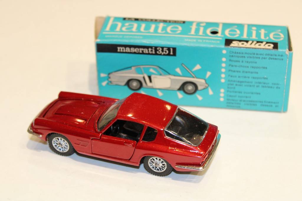 MASERATI 3.5L ROUGE METAL SOLIDO 1/43°