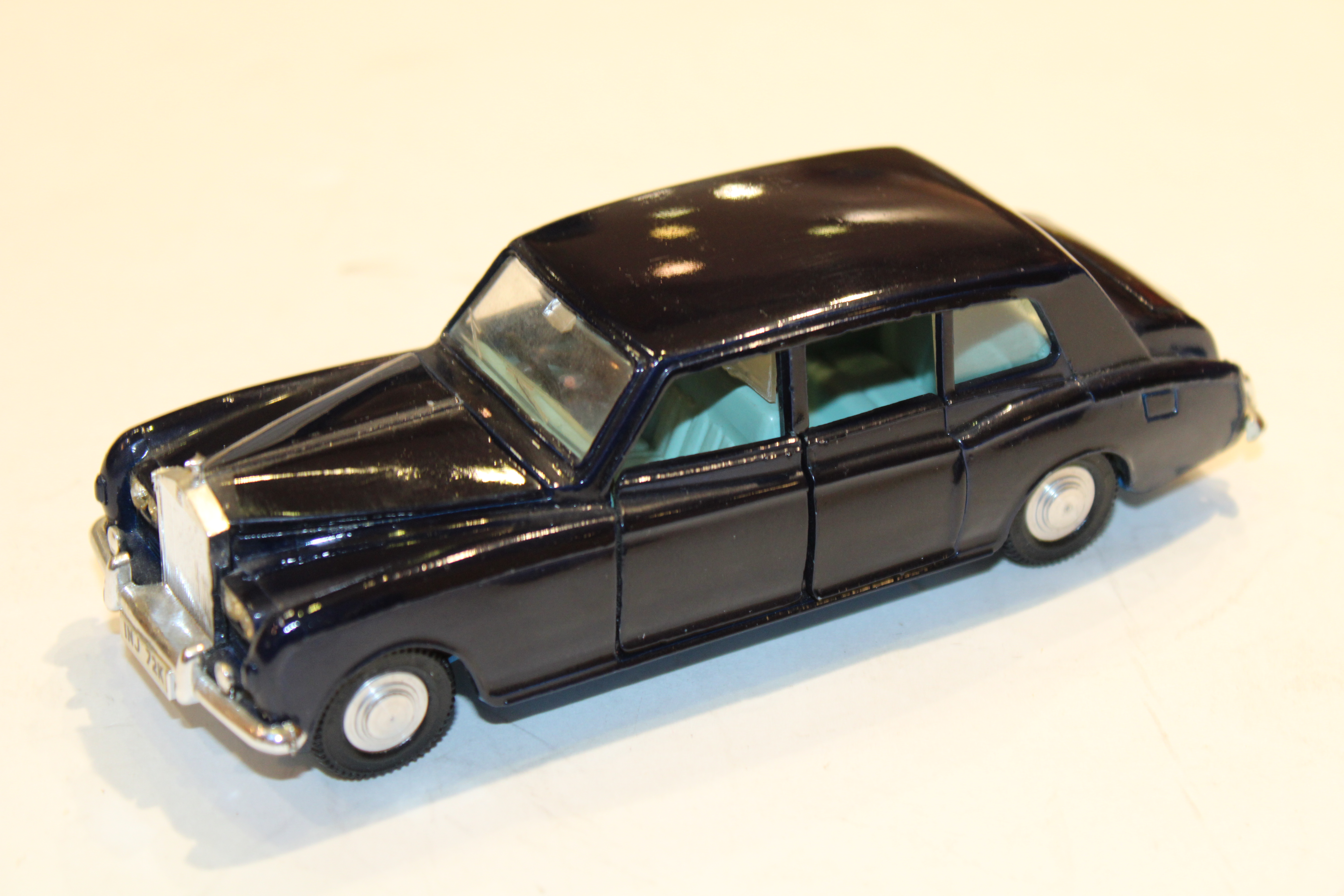 ROLLS ROYCE PHANTOM V DINKY TOYS 1/43°