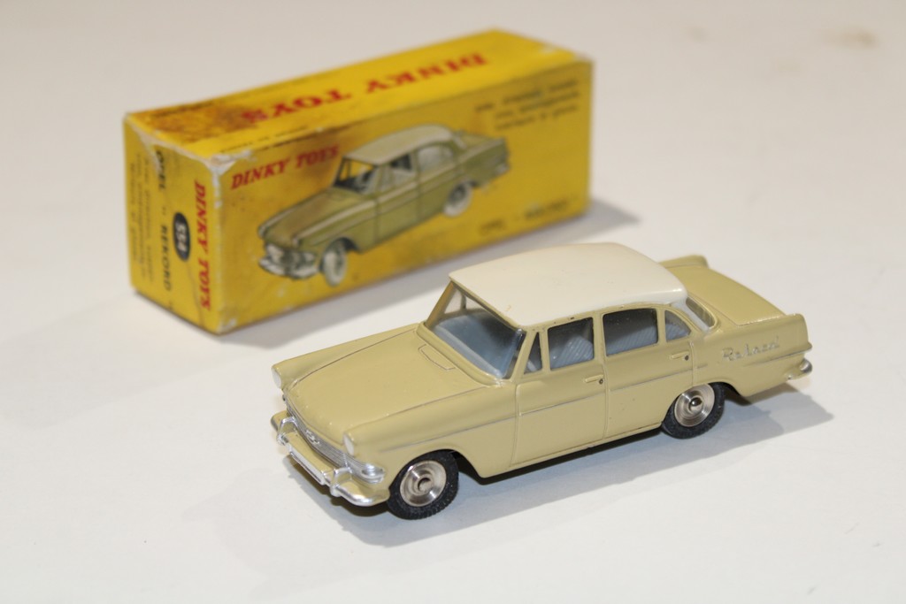 OPEL REKORD KINKY TOYS 1/43