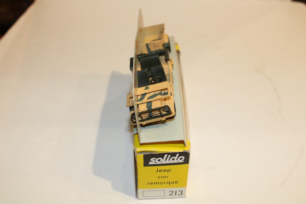 JEEP WITH TRAILER SOLIDO 1/43°