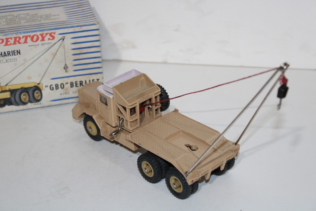 CAMION PETROLIER SAHARIEN "GBO" BERLIET DINKY SUPERTOYS 1/43