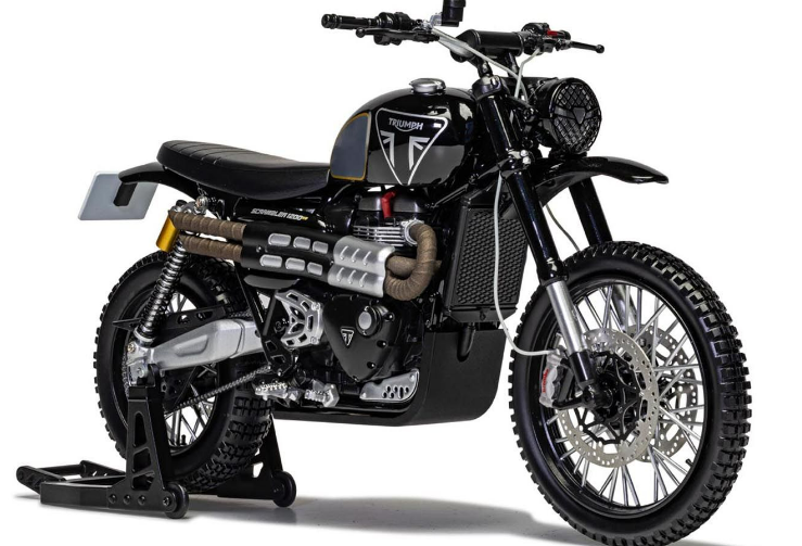 TRIUMPH SCRAMBLER 1200 MATERA JAMES BOND CORGI 1/12°