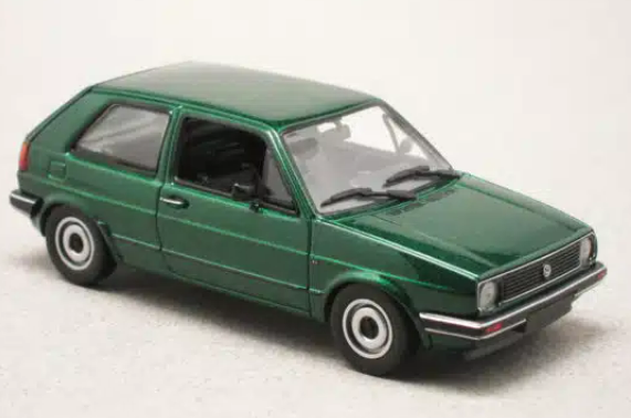 VOLKSWAGEN GOLF II VERT MAXICHAMPS 1/43°