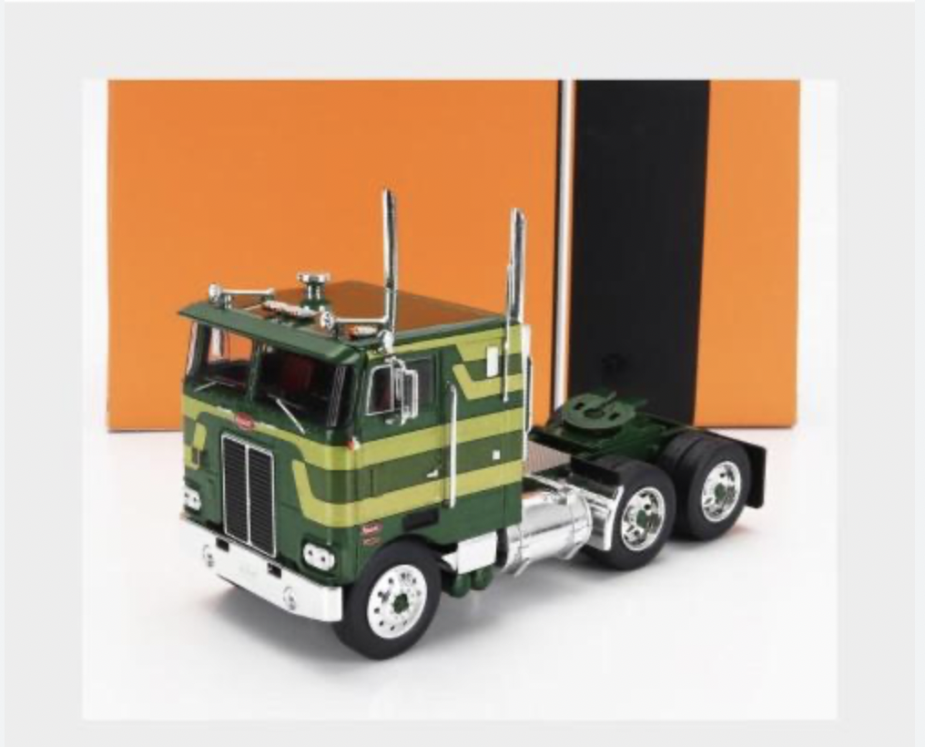 PETERBILT 352 "PACEMAKER" 1979 IXO 1/43°