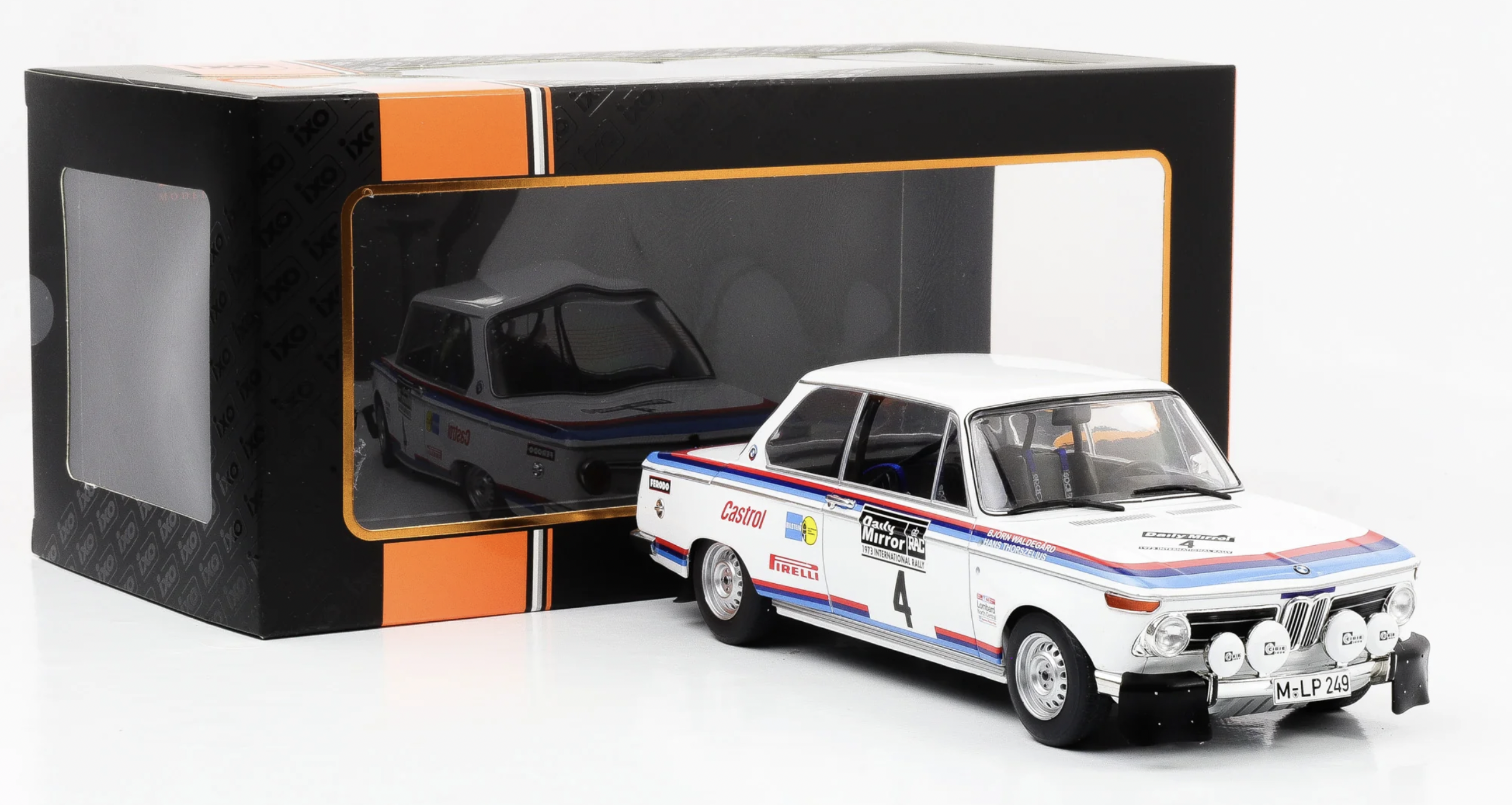 BMW 2002 #4 RAC RALLYE 1973 IXO 1/18°