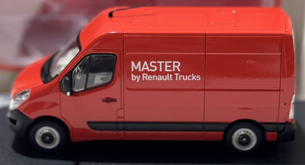 RENAULT MASTER BY TRUCKS ELIGOR 1/43°